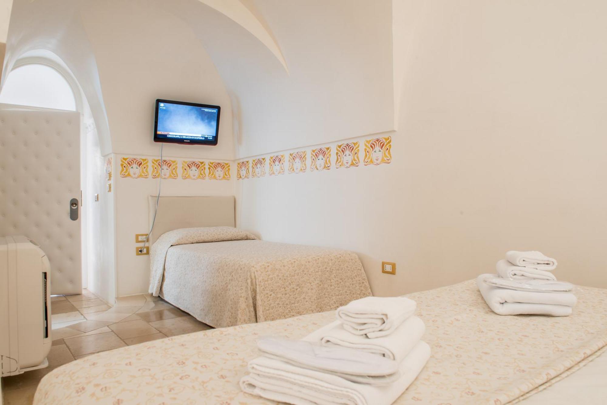 Dimora Dell'Osanna Bed & Breakfast Carovigno Exterior photo
